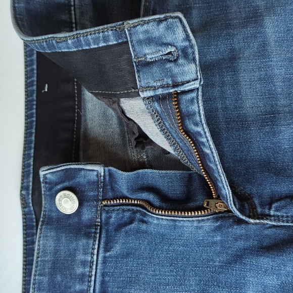 Chico's Distressed Whiskering Skinny Jeans 4R Blue - Picture 5 of 16